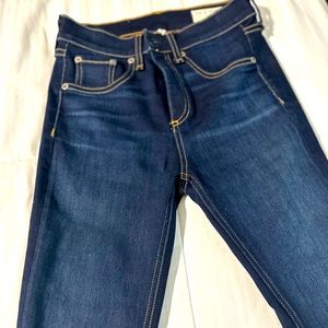 Rag and Bone women’s skinny Jean